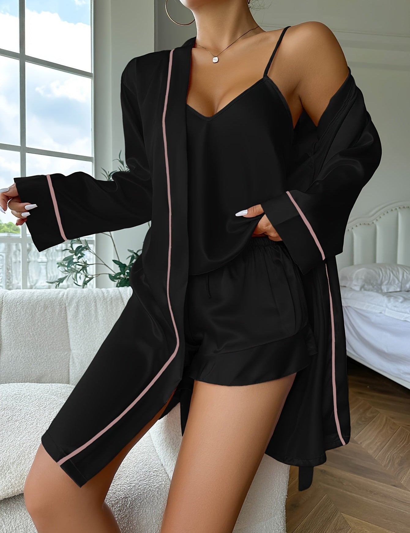 Wrenitha - Pyjama en satin pour femmes