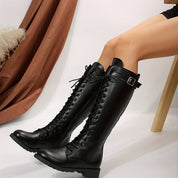 Monique - Bottes noires à lacets