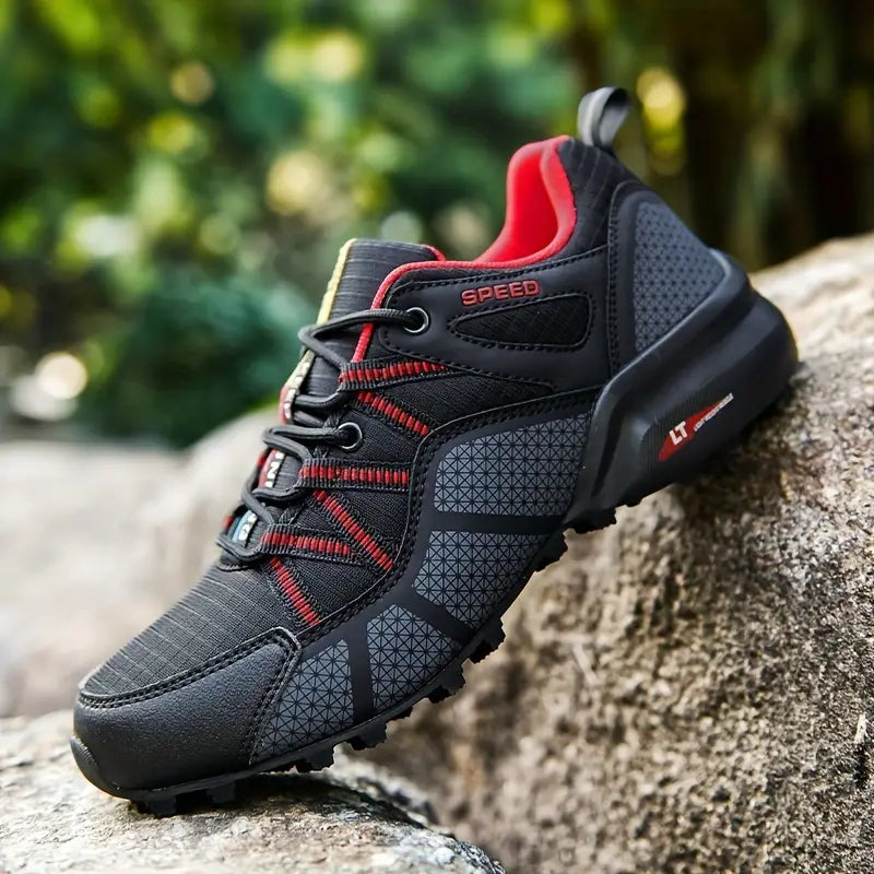 Nicolas - Chaussures de randonnée Peak Striker