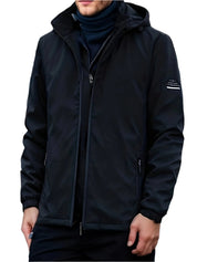 Olie - Deze softshell jas voor heren is ademend, waterafstotend en winddicht.